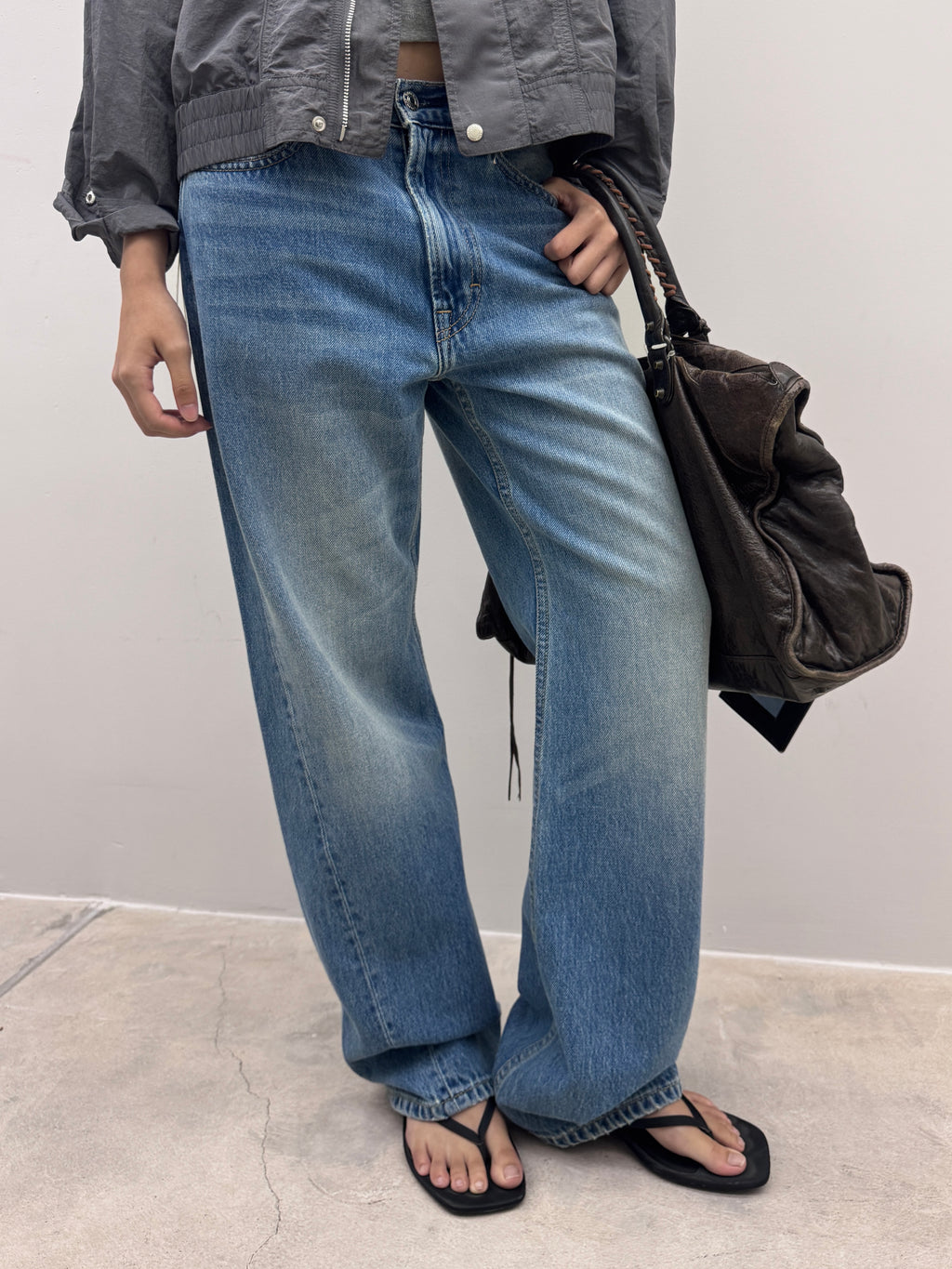 Soft-Twist Wide Jeans
